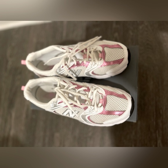 New Balance 530 (Pink Sugar/White) - Picture 2 of 12